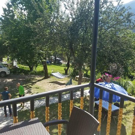 מסטיה Guest House Adelina מראה חיצוני תמונה