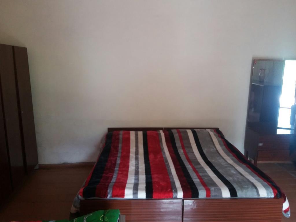 מסטיה Guest House Adelina מראה חיצוני תמונה