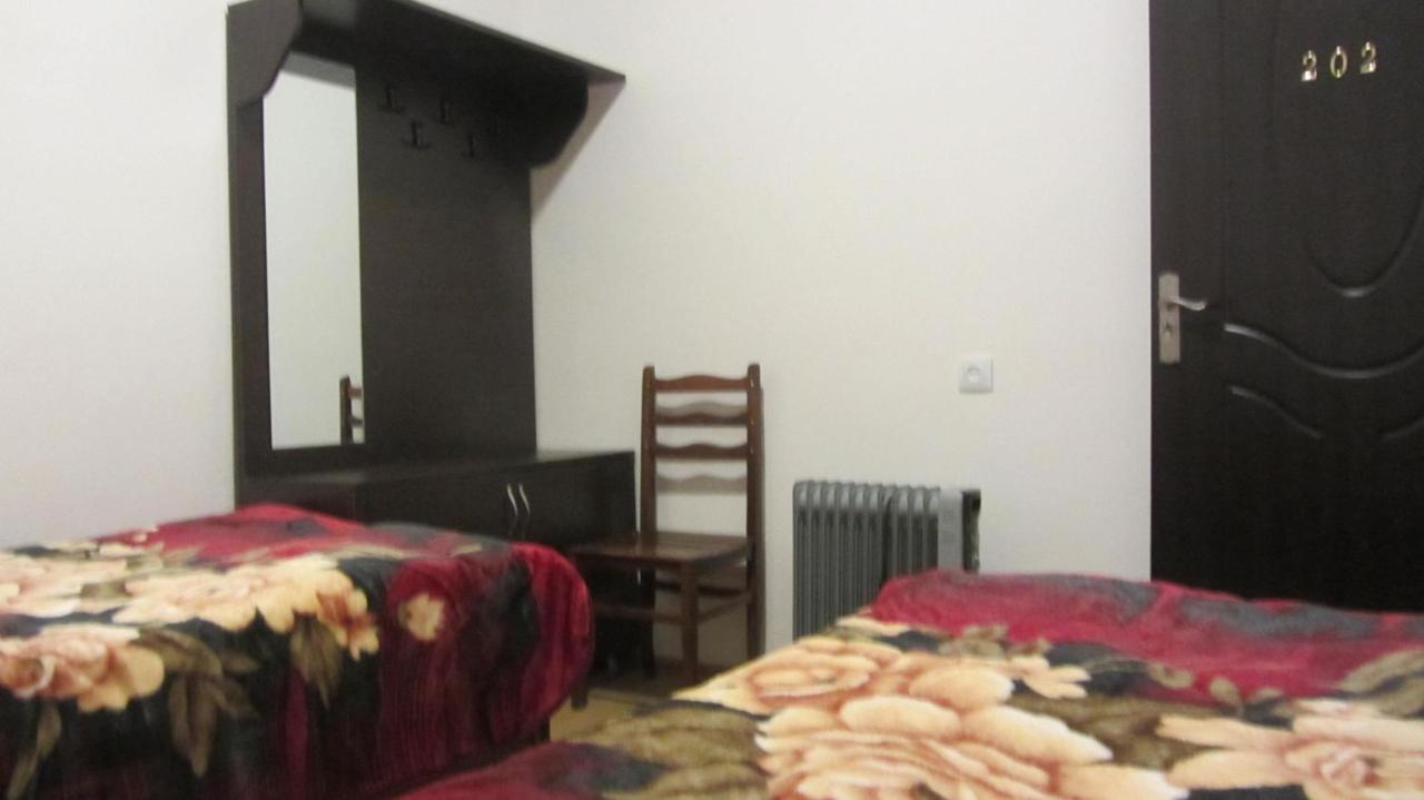 מסטיה Guest House Adelina מראה חיצוני תמונה