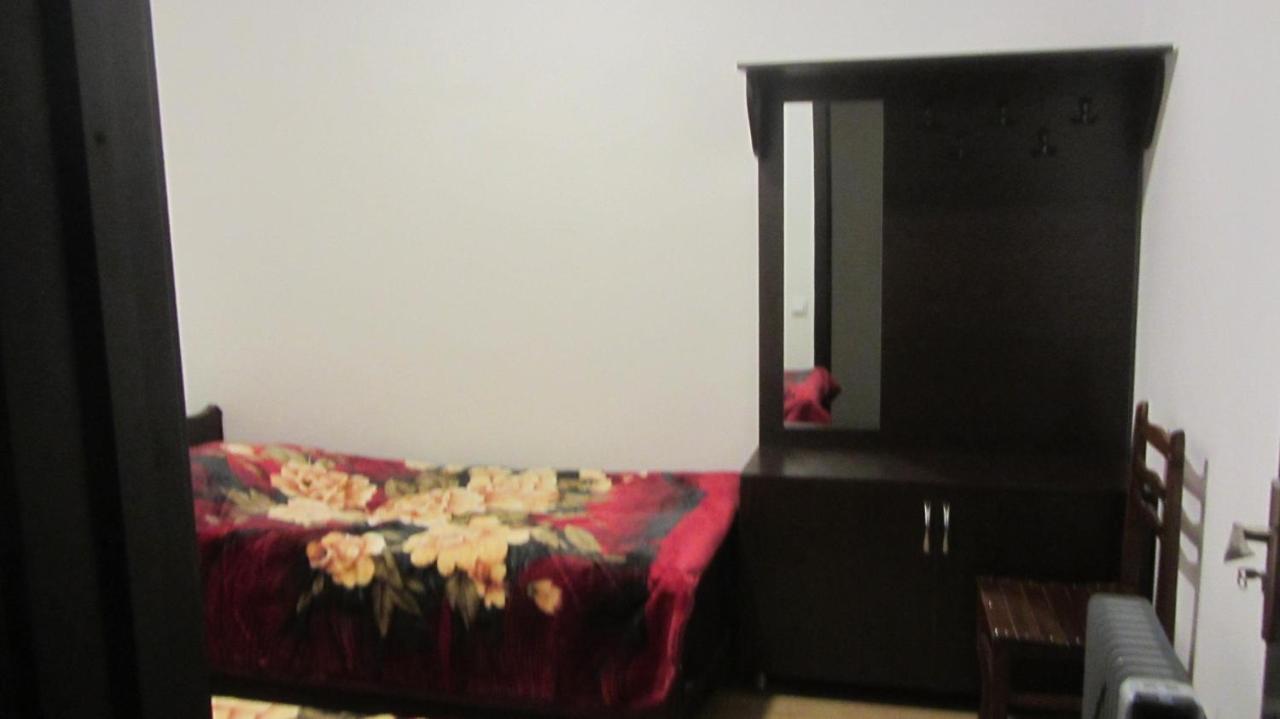 מסטיה Guest House Adelina מראה חיצוני תמונה