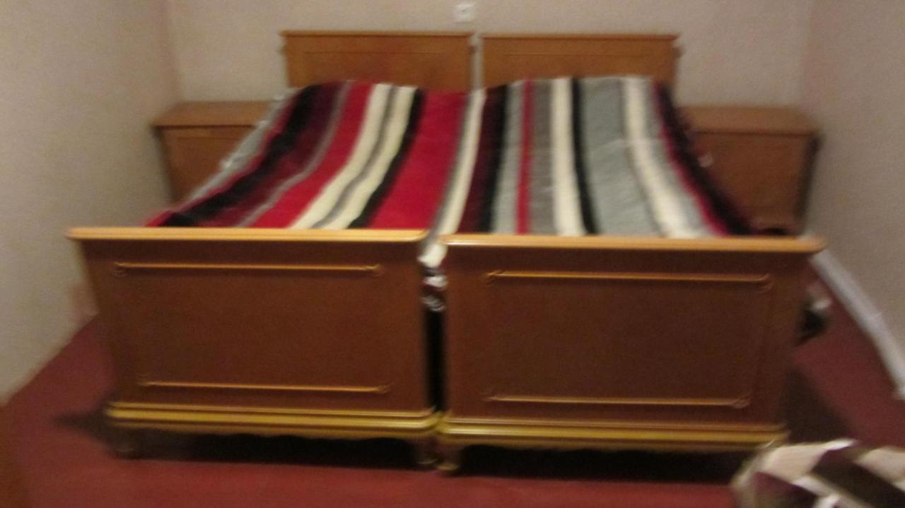 מסטיה Guest House Adelina מראה חיצוני תמונה