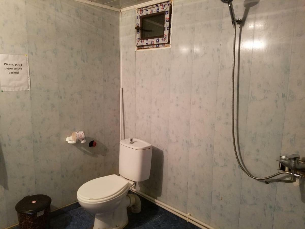 מסטיה Guest House Adelina מראה חיצוני תמונה