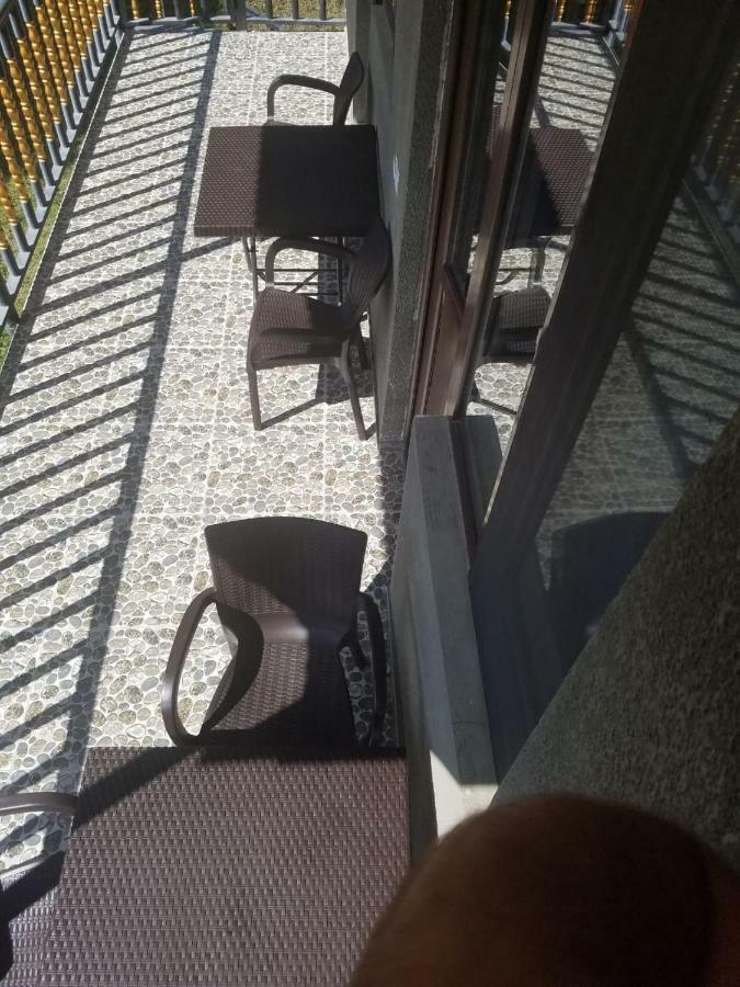 מסטיה Guest House Adelina מראה חיצוני תמונה